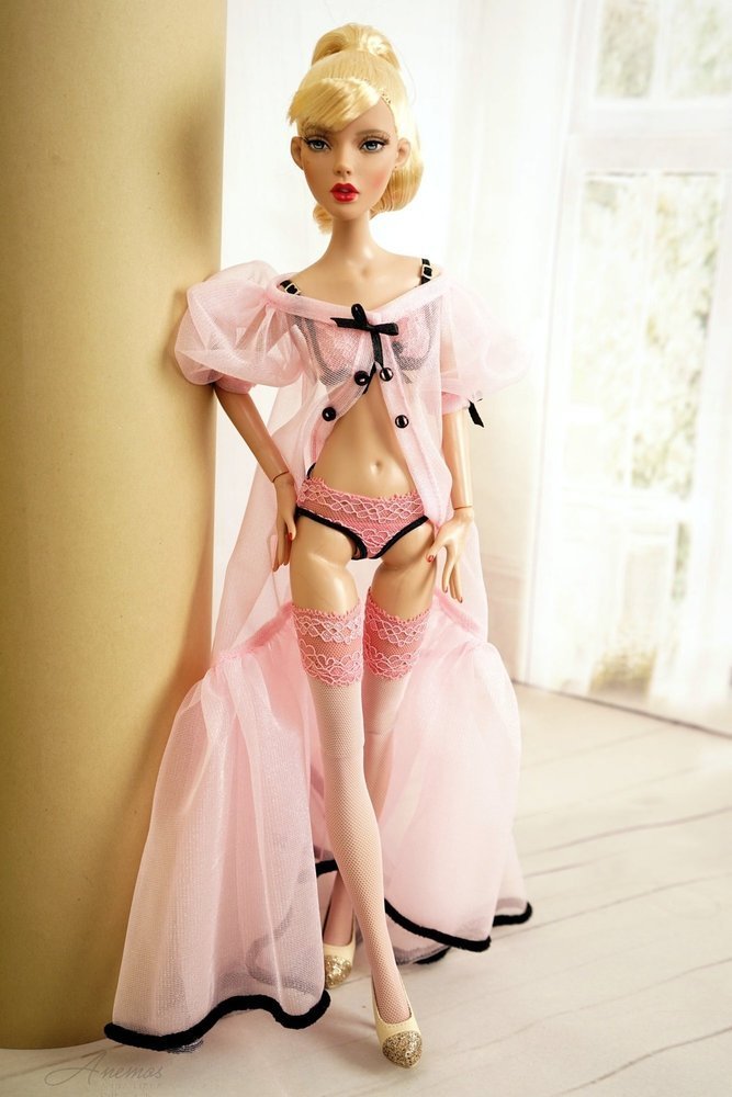 Pink and black lingerie set for DejaVu Tonner doll 1