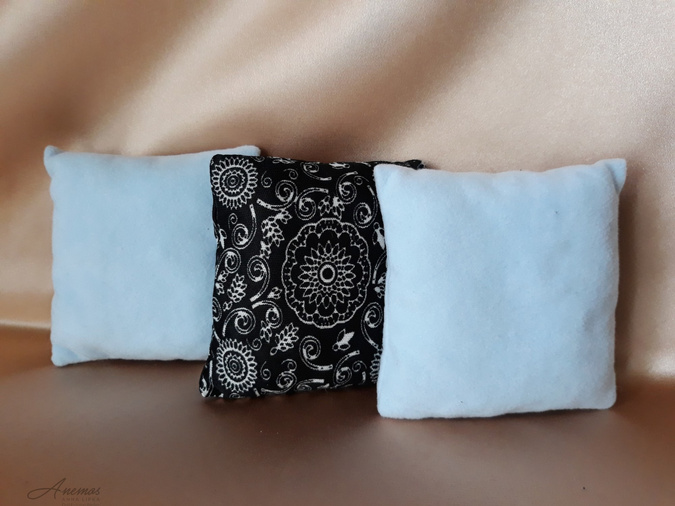 Set of 3 pillows No22