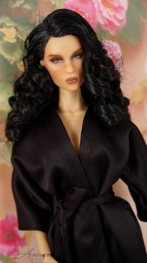 Robe for Kingdom Doll and similar 16" dolls No 2