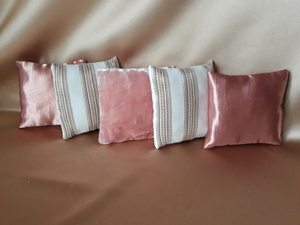 Set of 5 pillows No42