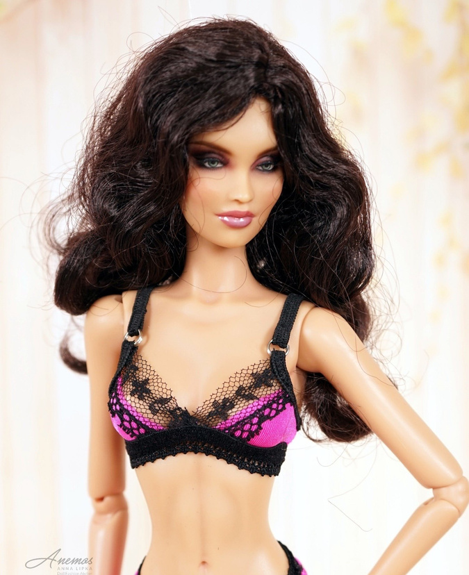Pink bra for 16 Kingdom Doll N.1 