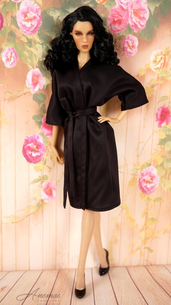 Robe for Kingdom Doll and similar 16" dolls No 2