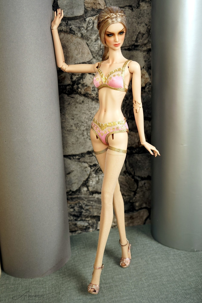 Pink and gold lingerie set for Ficon Doll 1